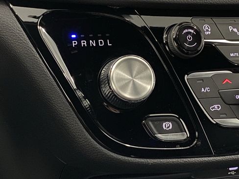 New 2026 Chrysler Pacifica Select w/ S Appearance Package AWD/4WD image 21