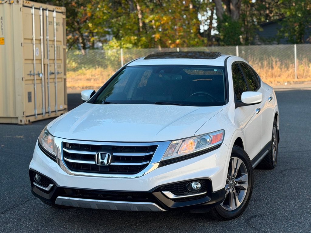 Used 2015 Honda Crosstour EX-L image 1