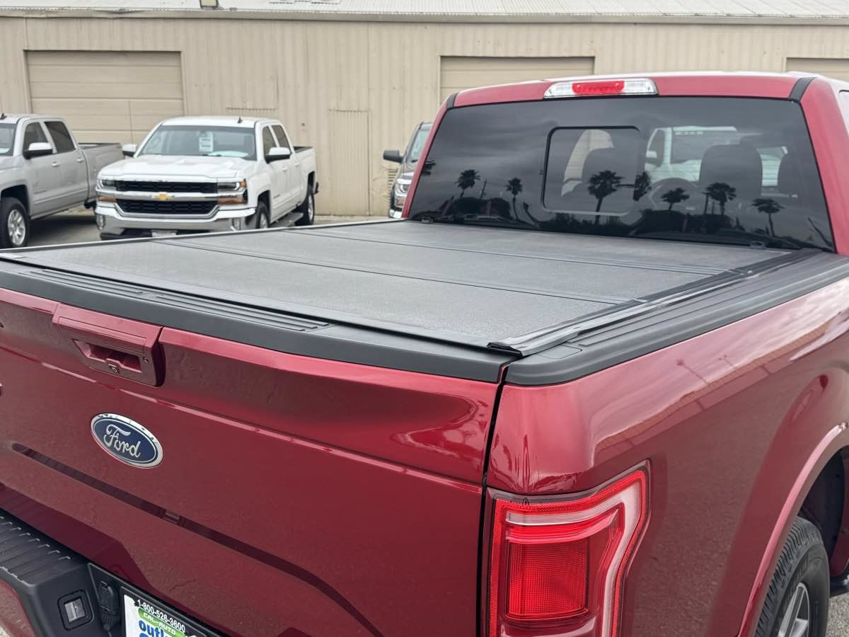 Used 2017 Ford F150 Lariat w/ Equipment Group 502A Luxury AWD/4WD image 10