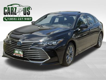 Used 2019 Toyota Avalon XLE w/ Moonroof Package