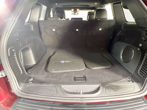 Used 2022 Jeep Grand Cherokee Laredo X image 26