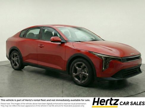 Used 2025 Kia K4 FWD image 1