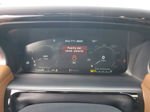 Used 2023 Lincoln Nautilus Reserve image 22