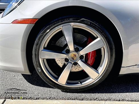 Used 2021 Porsche 911 Carrera S image 10