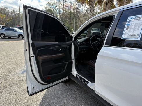 Used 2024 Honda Ridgeline RTL image 9