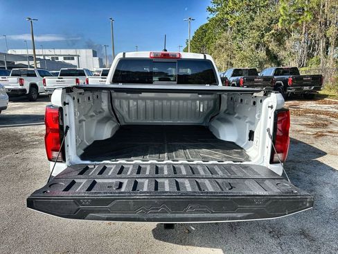 Used 2024 Chevrolet Colorado Z71 w/ Z71 Convenience Package 2 image 26