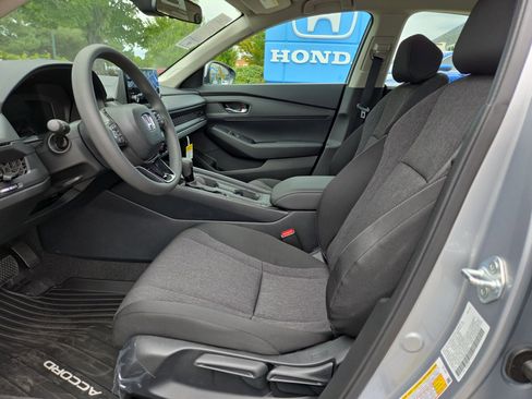 New 2025 Honda Accord LX image 9
