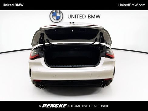 Used 2025 BMW 430i Convertible w/ Premium Package RWD image 13