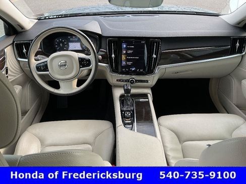 Used 2018 Volvo S90 T5 Momentum w/ Convenience Package FWD image 47