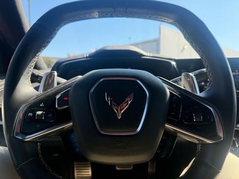 Used 2021 Chevrolet Corvette Stingray Preferred Conv w/ Z51 Performance Package image 18