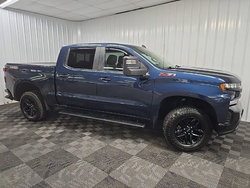 Used 2020 Chevrolet Silverado 1500 LT Trail Boss AWD/4WD image 1