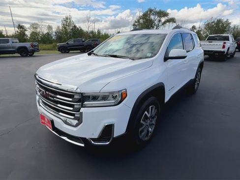 Certified 2023 GMC Acadia SLE w/ Driver Convenience Package image 4