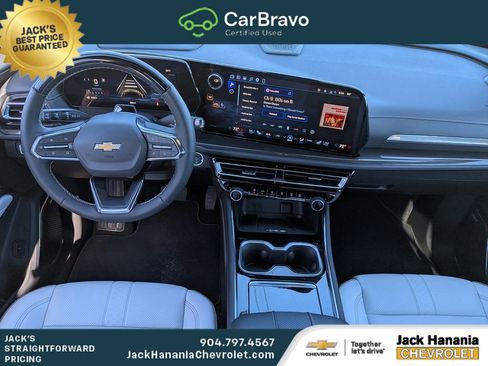 Certified 2026 Chevrolet Traverse High Country FWD image 15