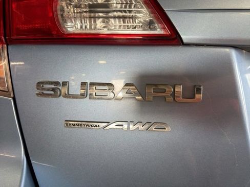 Used 2010 Subaru Outback 3.6R Premium AWD/4WD image 31