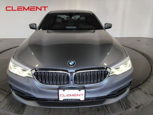 Used 2019 BMW 540i xDrive w/ Executive Package image 3