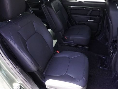 New 2026 Land Rover Defender 130 X-Dynamic SE AWD/4WD image 27