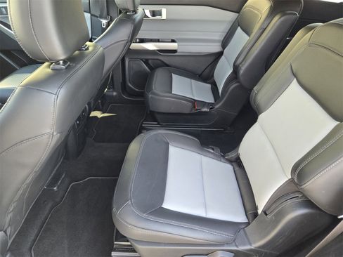 Certified 2023 Ford Explorer XLT w/ Equipment Group 202A image 29