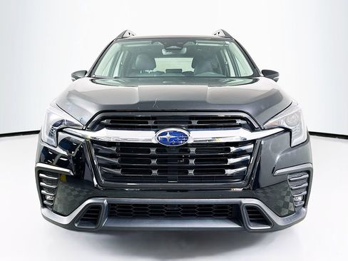 Used 2023 Subaru Ascent Limited AWD/4WD image 5