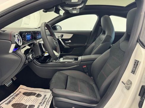 New 2025 Mercedes-Benz CLA 250 image 18