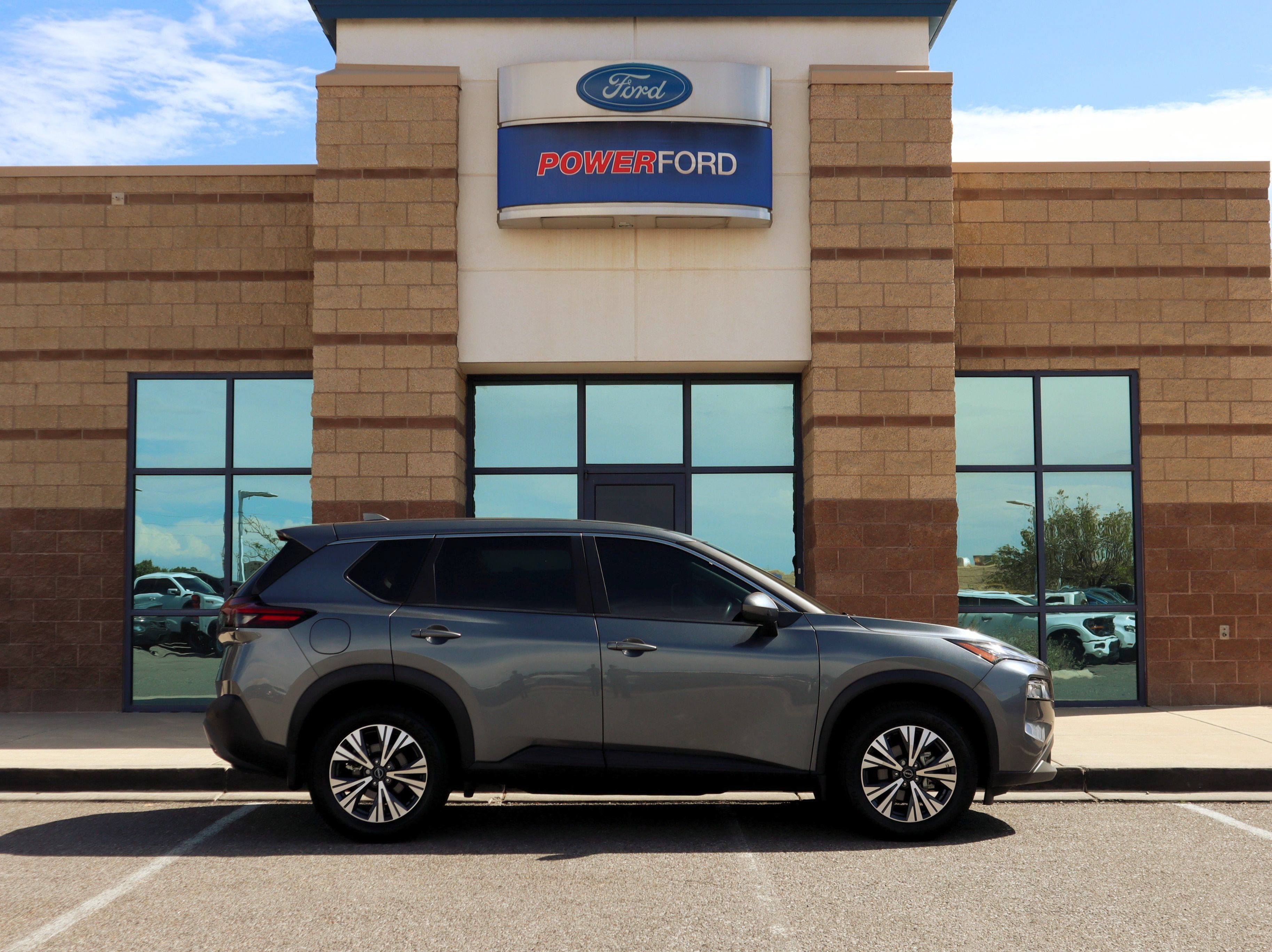 Used 2023 Nissan Rogue SV AWD/4WD image 5