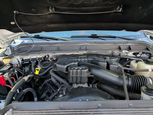 Used 2015 Ford F250 XLT w/ XLT Value Package image 21