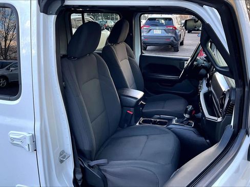 Used 2020 Jeep Wrangler Unlimited Sport S image 8