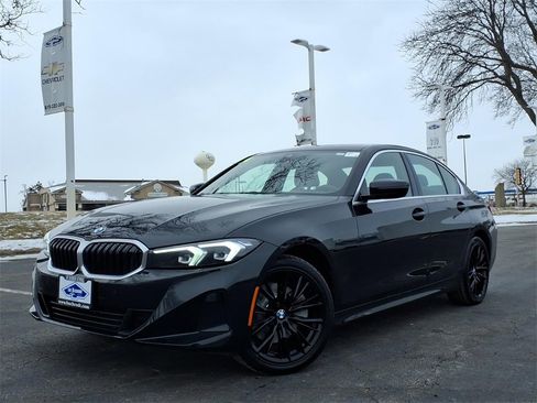 Used 2024 BMW 330i xDrive Sedan w/ Convenience Package image 3