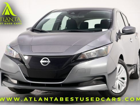 Used 2025 Nissan Leaf S image 1