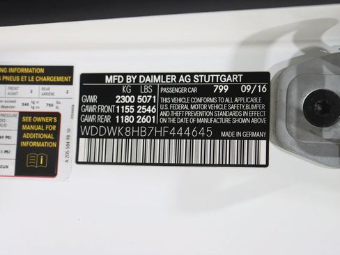 Used 2017 Mercedes-Benz C 63 AMG S image 39