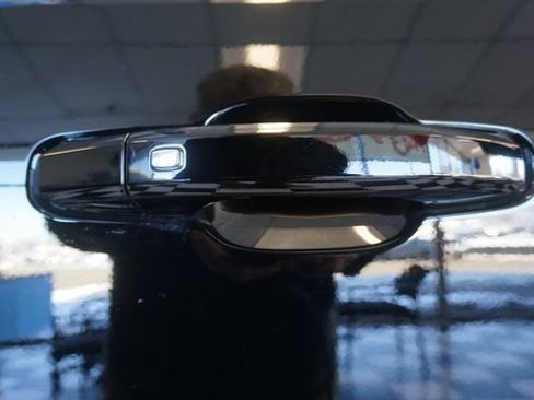 Used 2026 Chevrolet Colorado ZR2 w/ Technology Package image 94