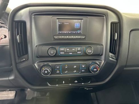 Used 2017 Chevrolet Silverado 1500 W/T w/ Trailering Package image 21