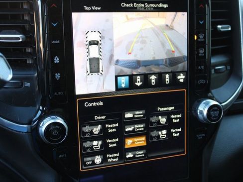 Used 2021 RAM 3500 Laramie w/ Night Edition image 7