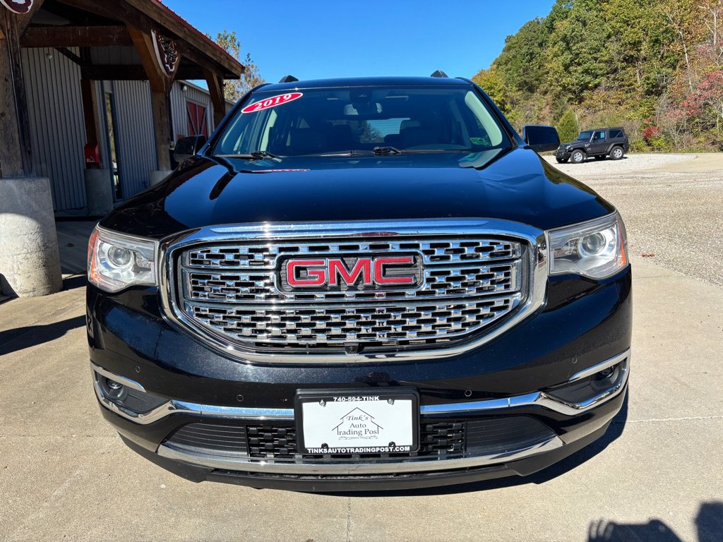 Used 2019 GMC Acadia Denali w/ Technology Package AWD/4WD image 6
