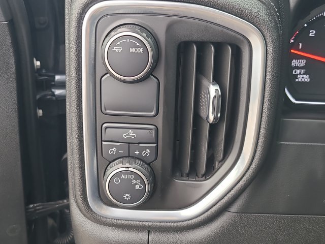 Used 2021 Chevrolet Silverado 1500 LT RWD image 21