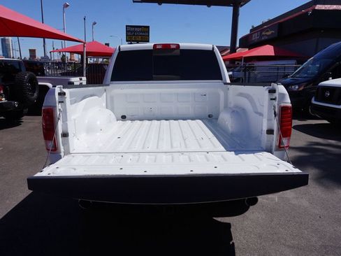 Used 2017 RAM 1500 Laramie AWD/4WD image 8