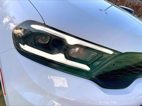 Used 2023 Dodge Durango GT image 31