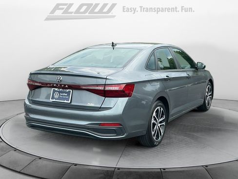 Used 2026 Volkswagen Jetta Sport FWD image 9