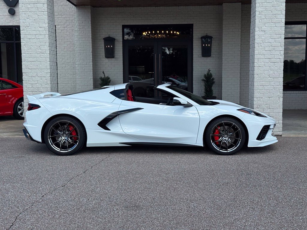 Used 2021 Chevrolet Corvette Stingray Preferred Cpe w/ Z51 Performance Package RWD image 22
