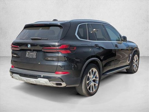 Used 2024 BMW X5 xDrive40i AWD/4WD image 5