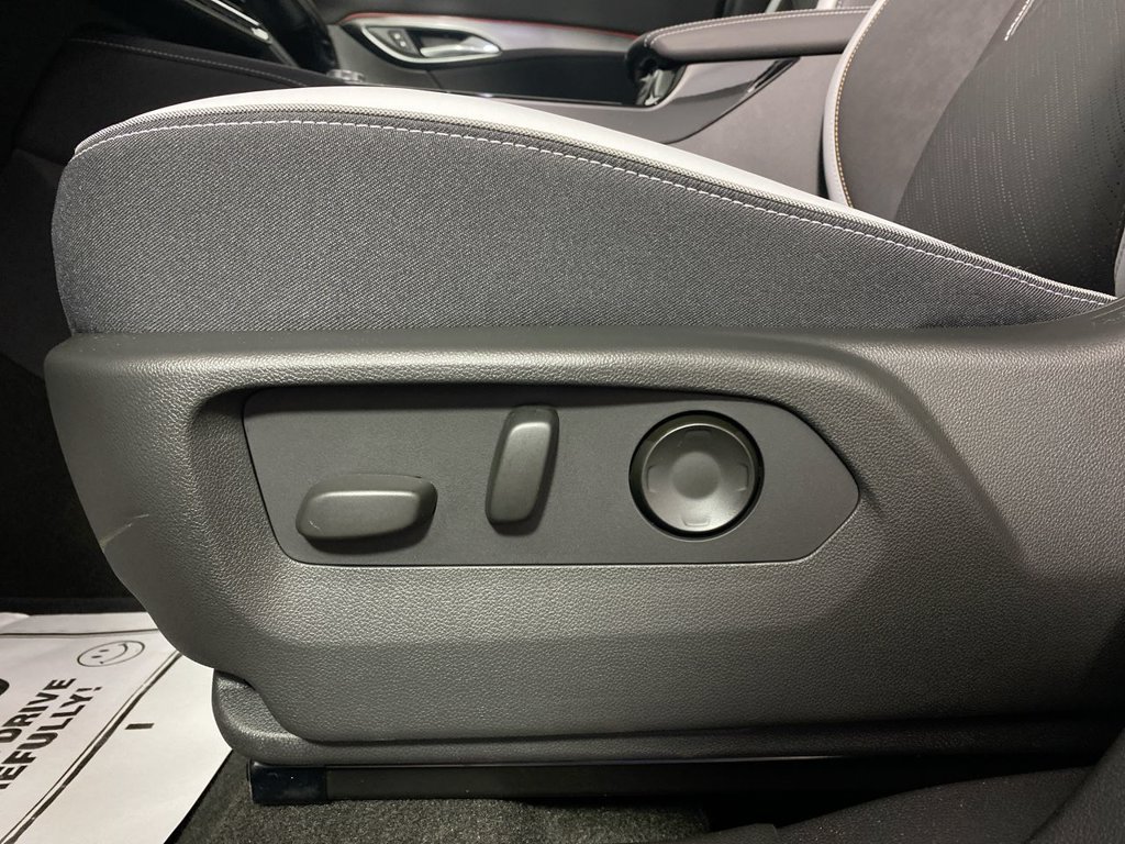 Used 2026 Buick Envision Sport Touring AWD/4WD image 12