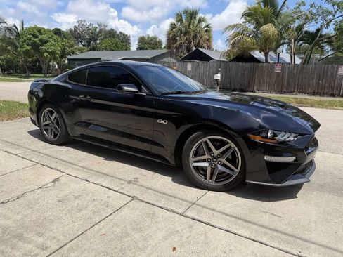 Used 2021 Ford Mustang GT RWD image 10
