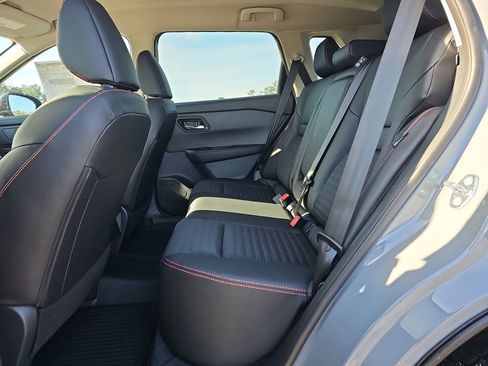 New 2026 Nissan Rogue SV AWD/4WD image 18
