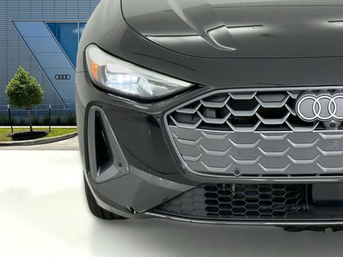 New 2025 Audi A5 2.0T Premium image 9