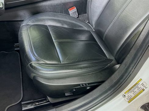 Used 2018 Alfa Romeo Giulia AWD image 24