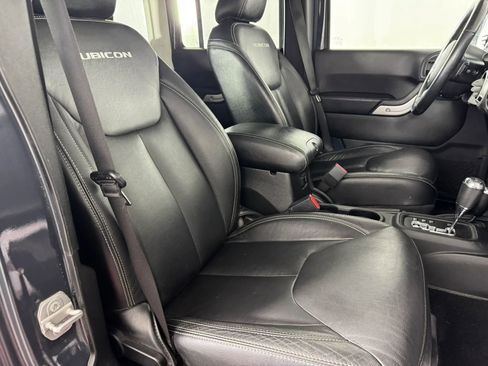 Used 2016 Jeep Wrangler Unlimited Rubicon AWD/4WD image 30