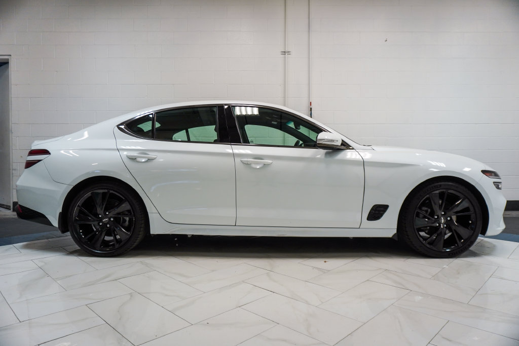 Used 2023 Genesis G70 2.0T w/ Sport Prestige Package RWD image 35