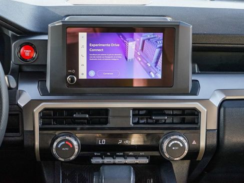 Used 2025 Toyota Tacoma TRD Off-Road image 15