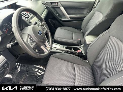 Used 2018 Subaru Forester 2.5i w/ Alloy Wheel Package image 22