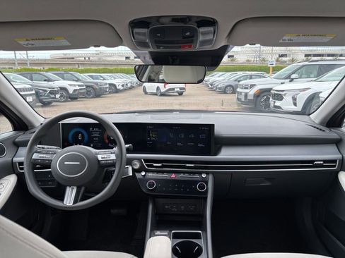 Used 2025 Hyundai Sonata SEL FWD image 33