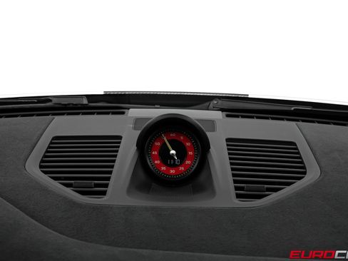 Used 2024 Porsche 911 GT3 RS RWD image 32